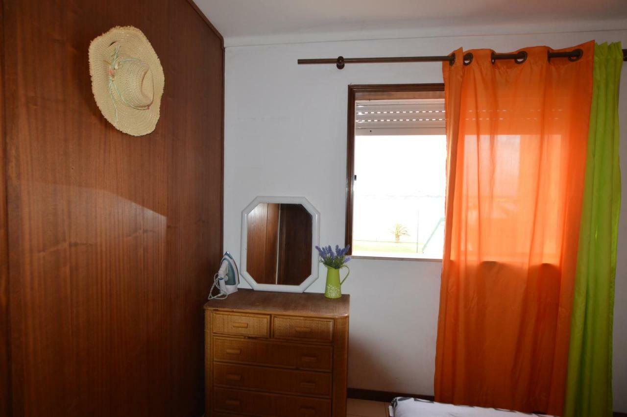 Gafanha da Encarnacao Casa Das Riscas Verdes מראה חיצוני תמונה